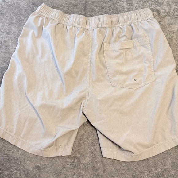 Vuori Mens Kore Athletic Shorts Gray  Drawstring Size S - Picture 2 of 8